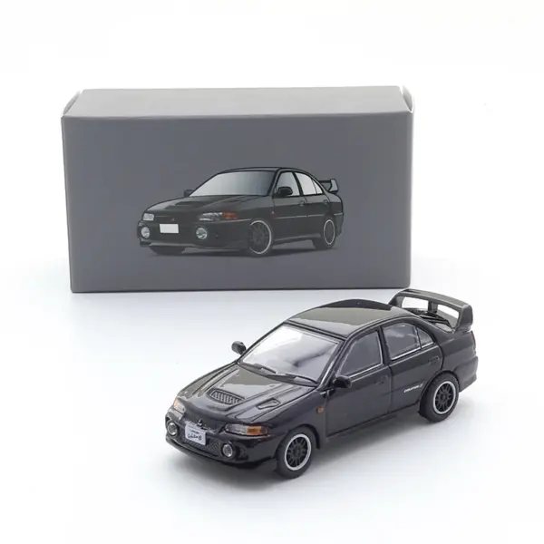 1/64 Mitsubishi Pajero Diecast Model Car - Image 18