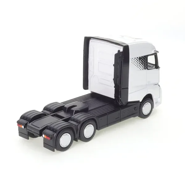 1/64 Scale Geely Diecast Truck Model - Image 4