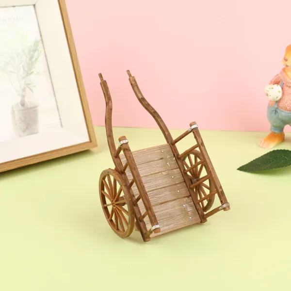 Miniature Assembled Cart Model for Dollhouse - Image 2