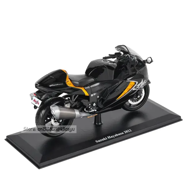 Maisto 1:12 Suzuki Hayabusa Motorcycle Model - Image 2