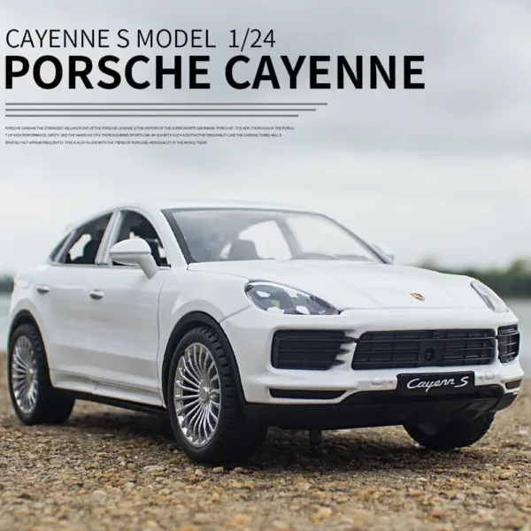 1:24 Porsche Cayenne Turbo S Diecast Model