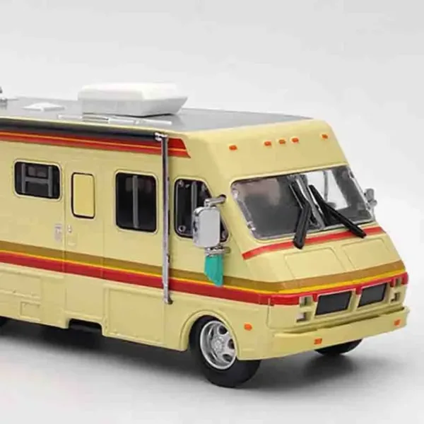 1986 Fleetwood Bounder Diecast Model 1:64 - Image 6