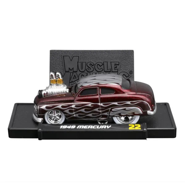 Maisto 1:64 Scale Classic Car Model Set - Image 4