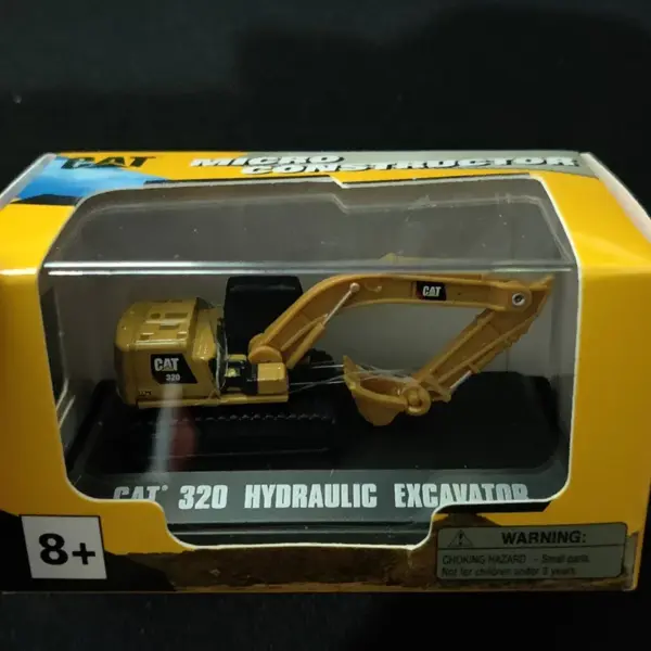 1:160 CAT Engineering Vehicle Diecast Model - Image 7