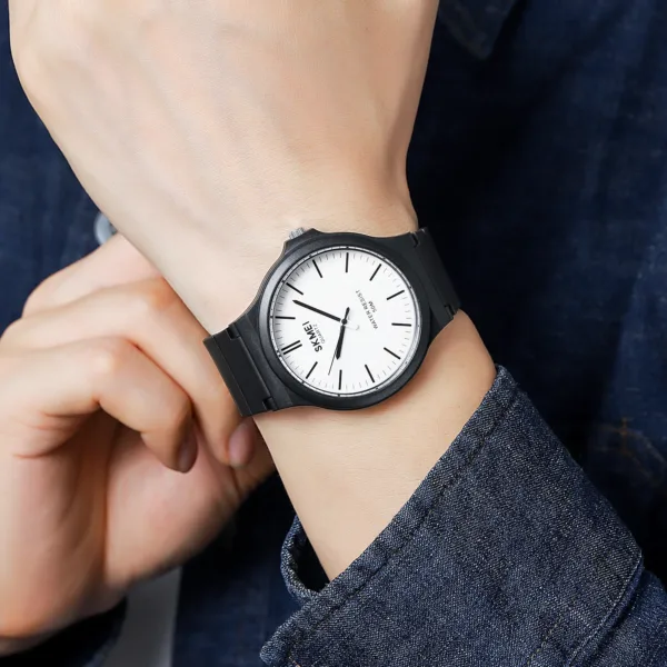 Men's Casual Quartz Watch with TPU Strap - Image 4