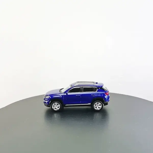 1:43 Changan CS35 Plus 2018 Diecast SUV Model - Image 2