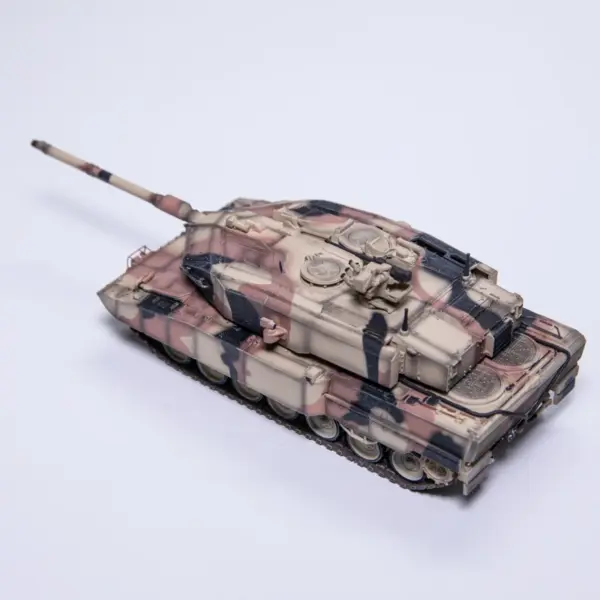 1/72 Leopard 2A7+ Desert Camouflage Tank Model - Image 2