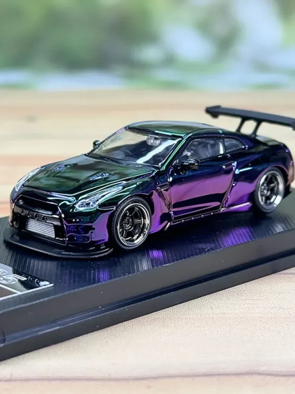 1/64 Scale GTR R35 Diecast Alloy Model - Image 8