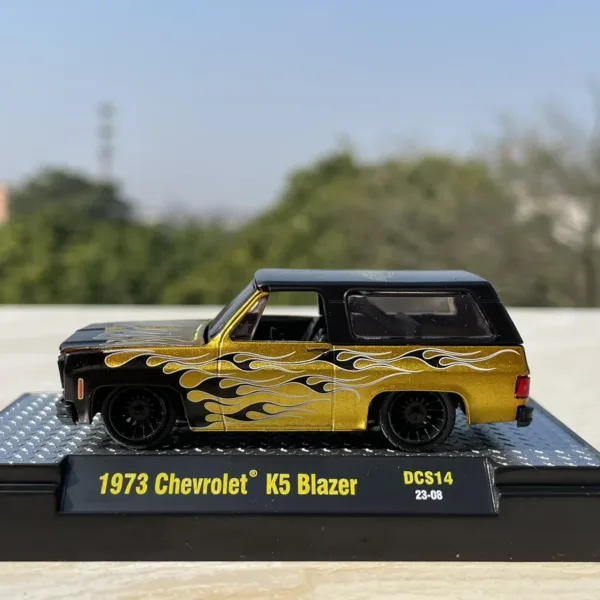 1973 Chevrolet K5 Blazer 1/64 Die-Cast Model - Image 4