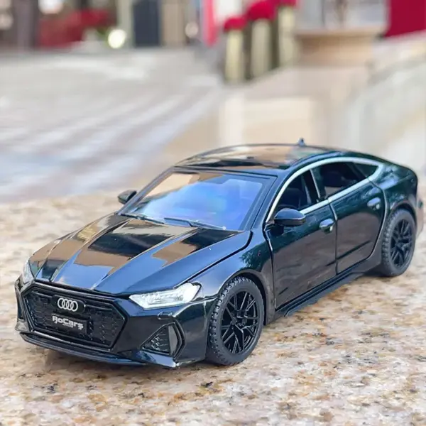 1:32 Audi RS7 Sportback Alloy Model Car