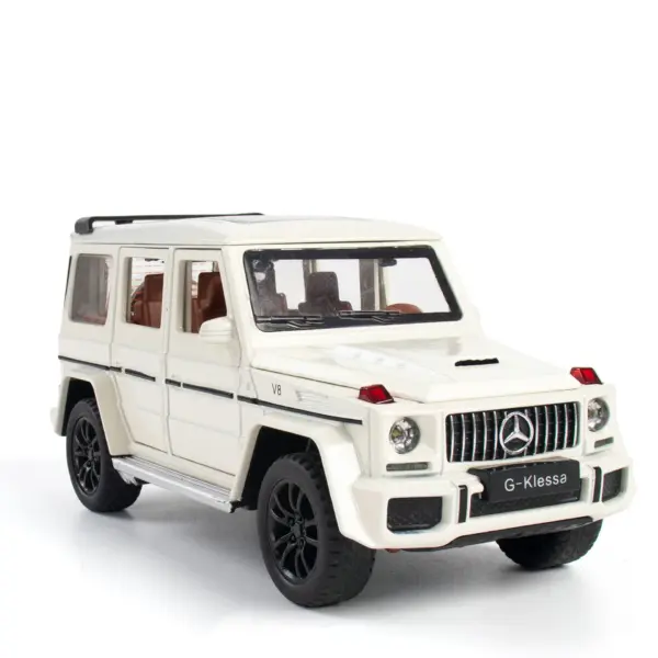 1/32 G63 Diecast SUV Model with Lights and Sound - Image 8