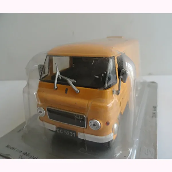 1:43 Scale ZUKA-05 Soviet Yellow Minivan Model - Image 2