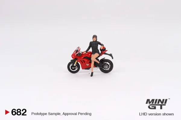 1/64 Ducati Panigale V4 S Diecast Model Car - Image 3