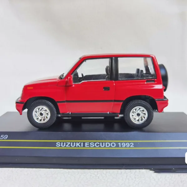 Die Cast 1/43 Scale Suzuki Escudo Model - Image 2