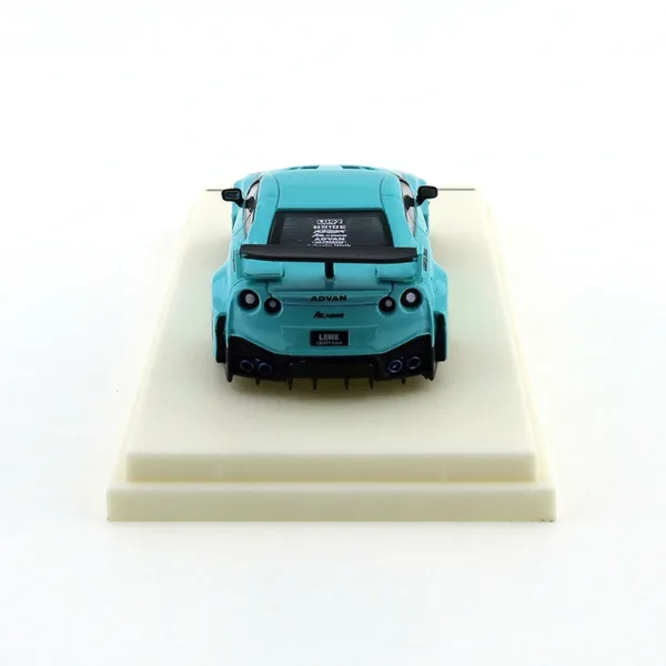 1:64 Scale Nissan GT-R3.0 Diecast Model Car - Image 5