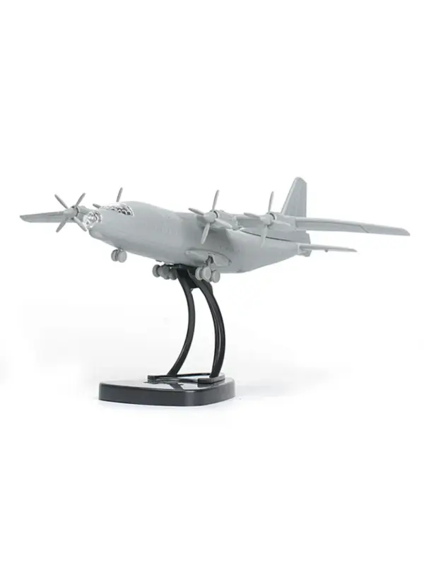 1/144 Tu-22M3 Bomber Plastic Model Kit - Image 5