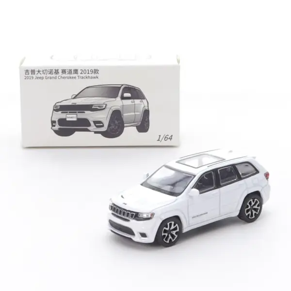 Diecast JKM 1/64 Jeep Grand Cherokee Model - Image 3