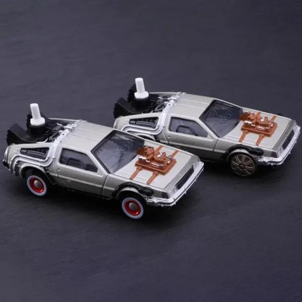 Tomica Unlimited TP02 Back To The Future Car - Image 4