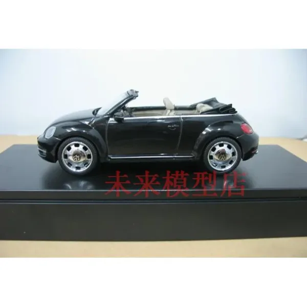 1:43 Scale Beetle Convertible Diecast Model Car