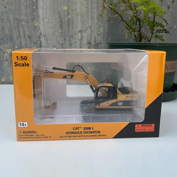 1/50 Scale CAT 320D L Excavator Model - Image 5