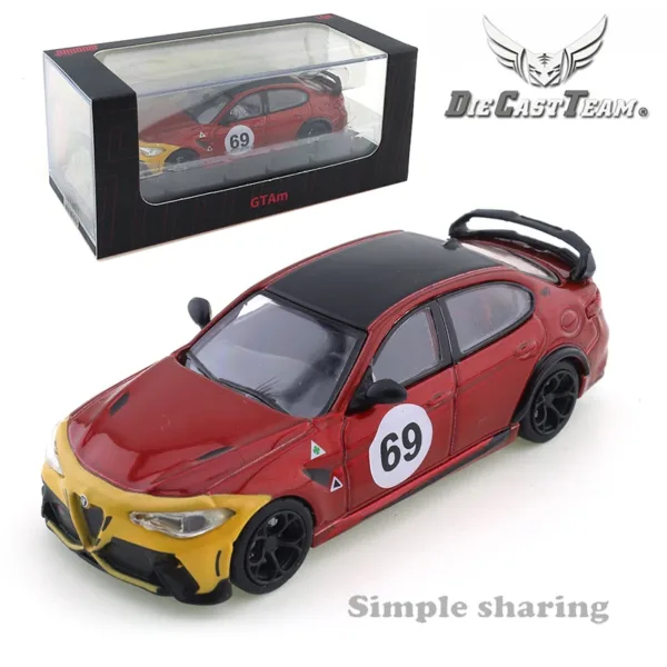 1:64 Scale Diecast Alfa Romeo Giulia Model - Image 11