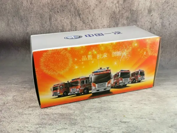 1:43 Scale Diecast Fire Truck Model Collectible - Image 6