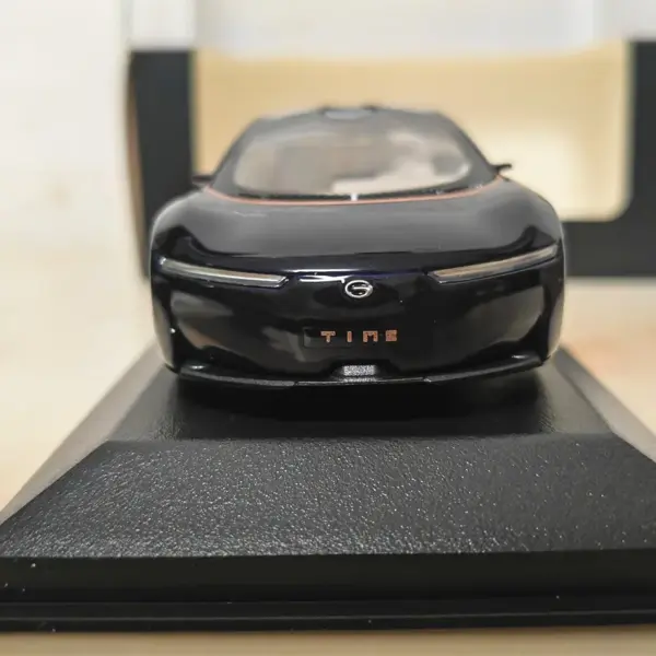 1:43 Scale Diecast TIME Sports Car Model - Image 3