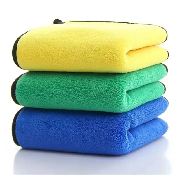 Microfiber Car Cleaning Towels Set of 3 - Image 6