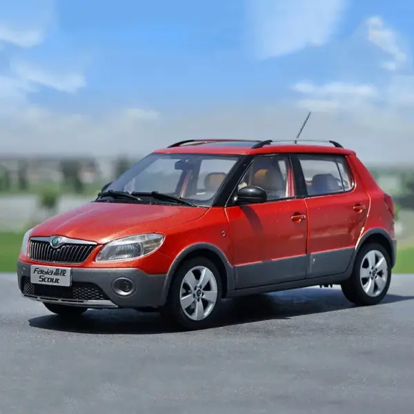 1:18 Scale Skoda Fabia Scout Diecast Model