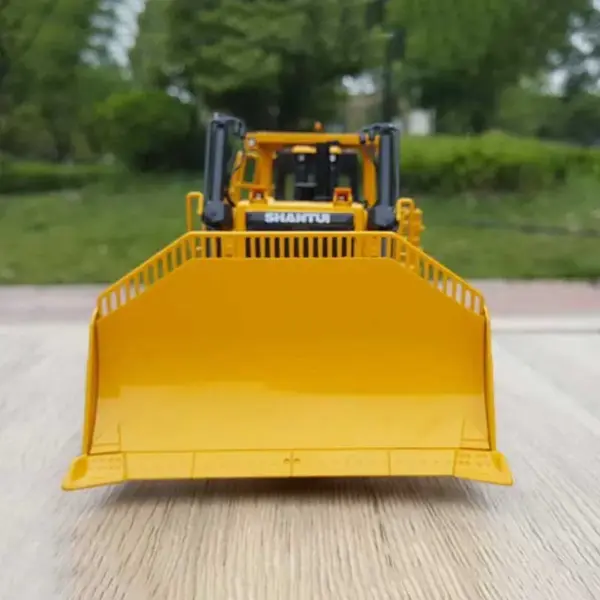 Shantui SD90-C5 Diecast Bulldozer Model 1:43 - Image 4