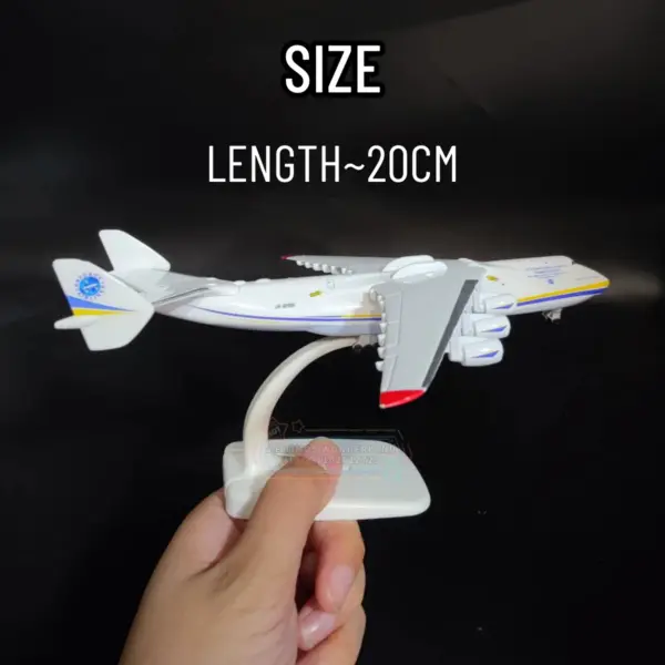 Antonov AN225 Mriya 1:400 Metal Model Aircraft - Image 2