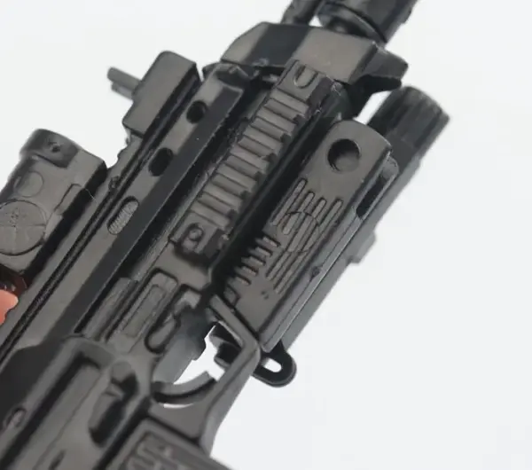 1:6 Scale MP7 Submachine Gun Model Toy - Image 4