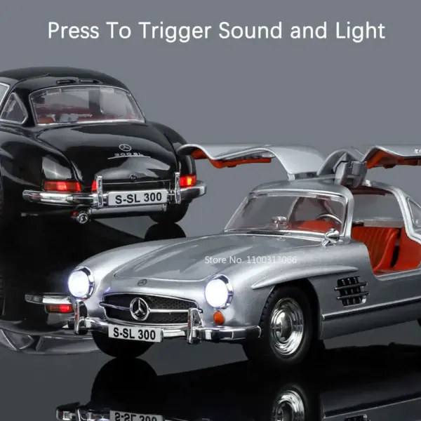 1:24 300SL Diecast Car Toy with Lights - Image 3