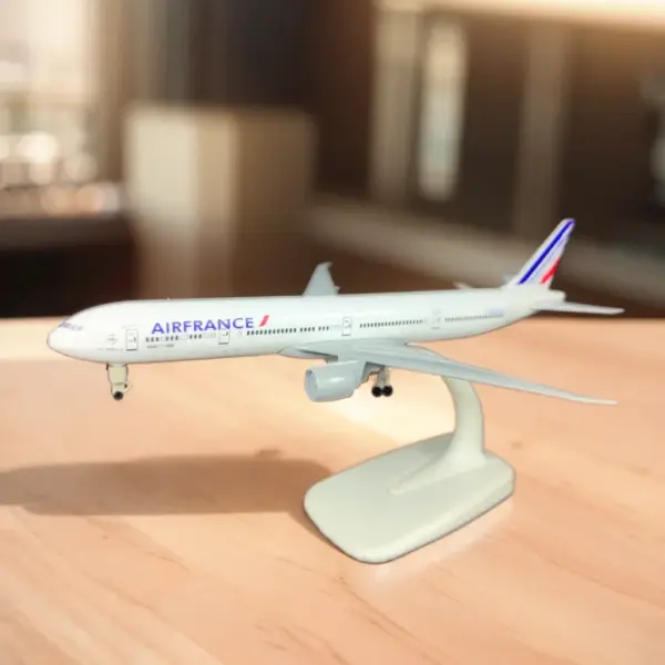 Diecast Aircraft Model Scale 1:250 Westjet - Image 23