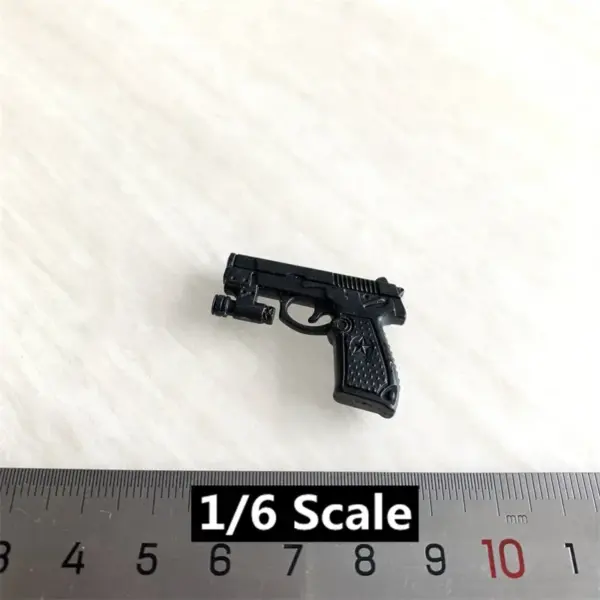 1/6 Scale QSZ92 Pistol Model for Action Figures