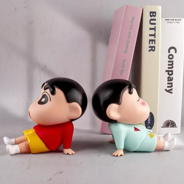 Crayon Shin-Chan Vinyl Doll Phone Holder - Image 3