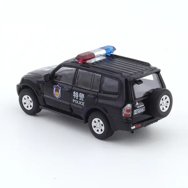 1/64 Mitsubishi Pajero Diecast Model Car - Image 5