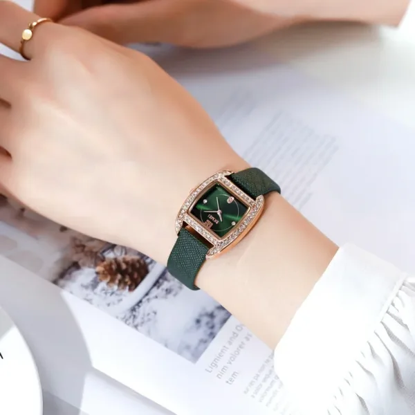 Women’s Quartz Fashion Watch with Green Dial - Image 3