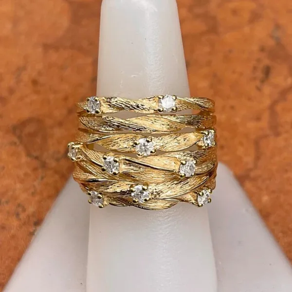 Luxury Gold Twist Cocktail Ring for Women - Image 4