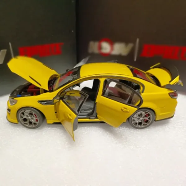 Diecast 1:18 Holden HSV GTSR Yellow Model - Image 2