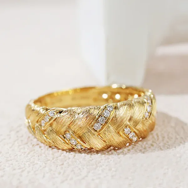 Luxury Gold Twist Cocktail Ring for Women - Image 13