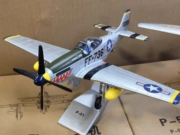 1/48 Scale P51D Fighter Aircraft Model - Image 6