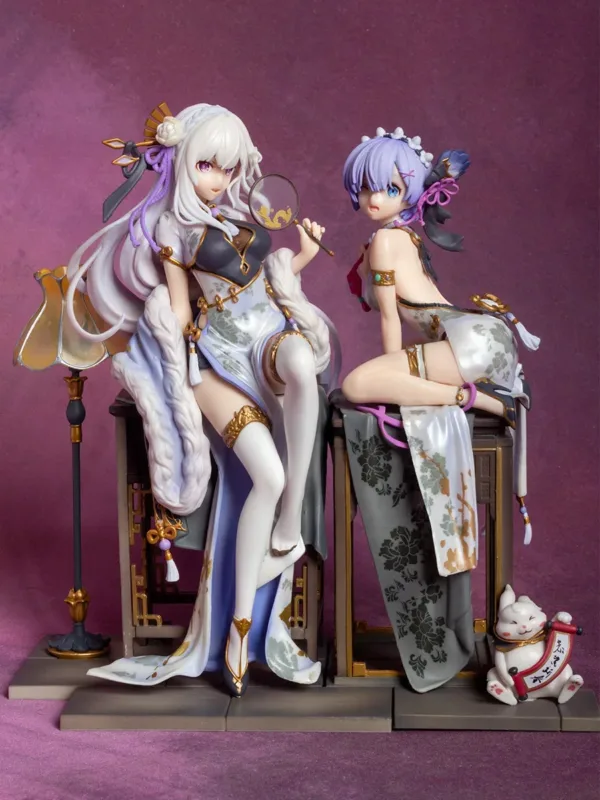 Anime Figure Rem & Emilia 22CM PVC Toy