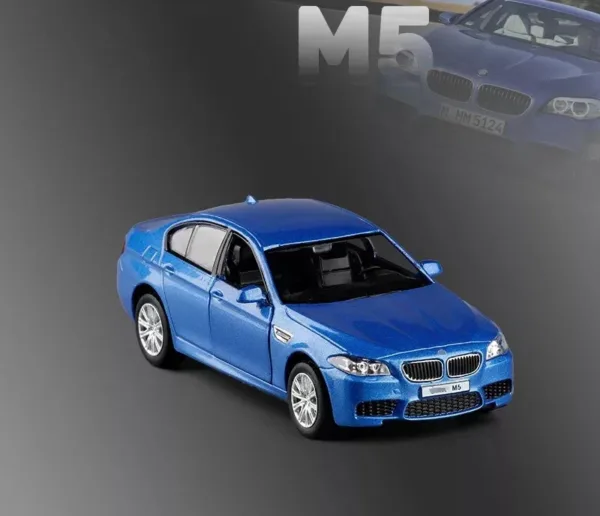 1:36 BMW M5 M550i Diecast Metal Car Model - Image 7