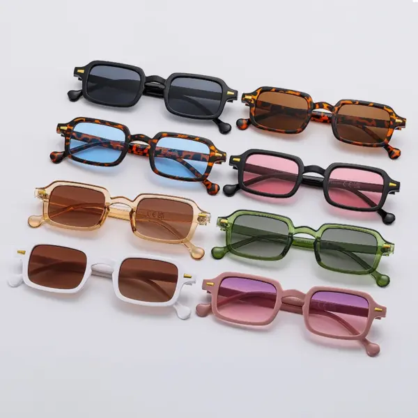 Fashionable Rectangle Sunglasses for Women