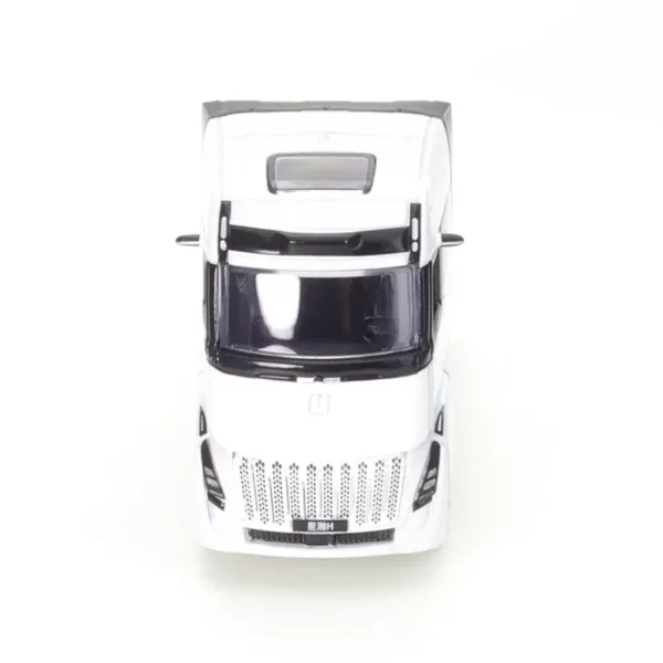 1/64 Scale Geely Diecast Truck Model - Image 2