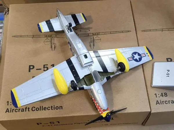 1/48 Scale P51D Fighter Aircraft Model - Image 5