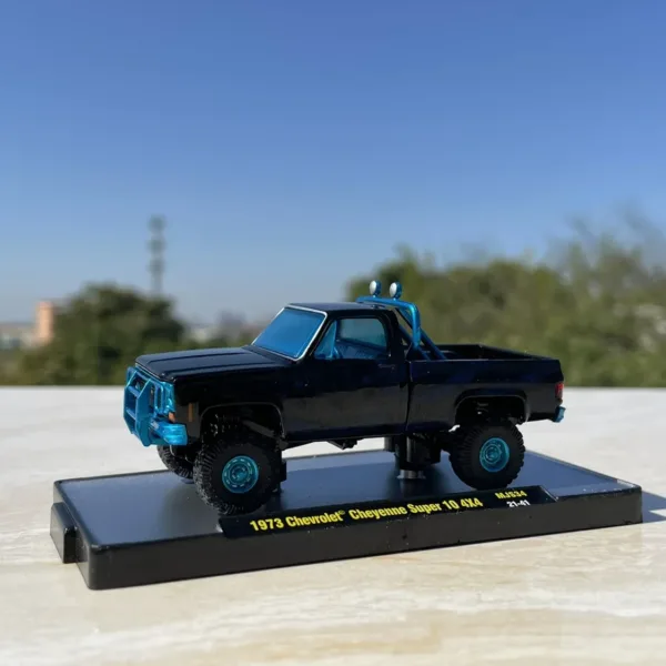 1973 Cheyenne Super 10 4X4 Diecast Model