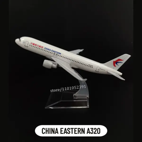 China Southern Airlines B787 Diecast Model 1:400 - Image 17