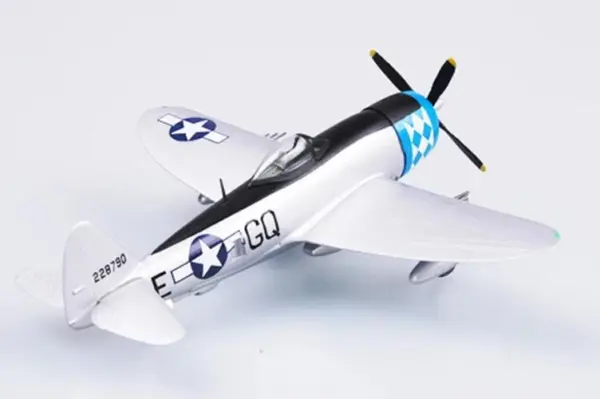 1/72 USAF P-47D Thunderbolt Plastic Model - Image 5